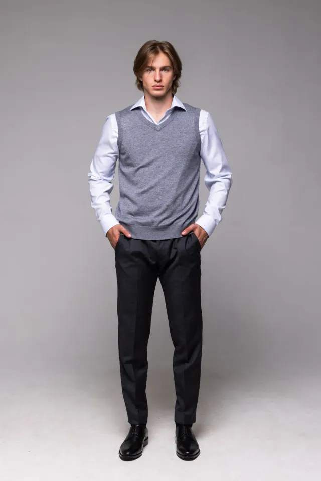 Alain Delon gilet grigio scollo V maglia lana acrilico