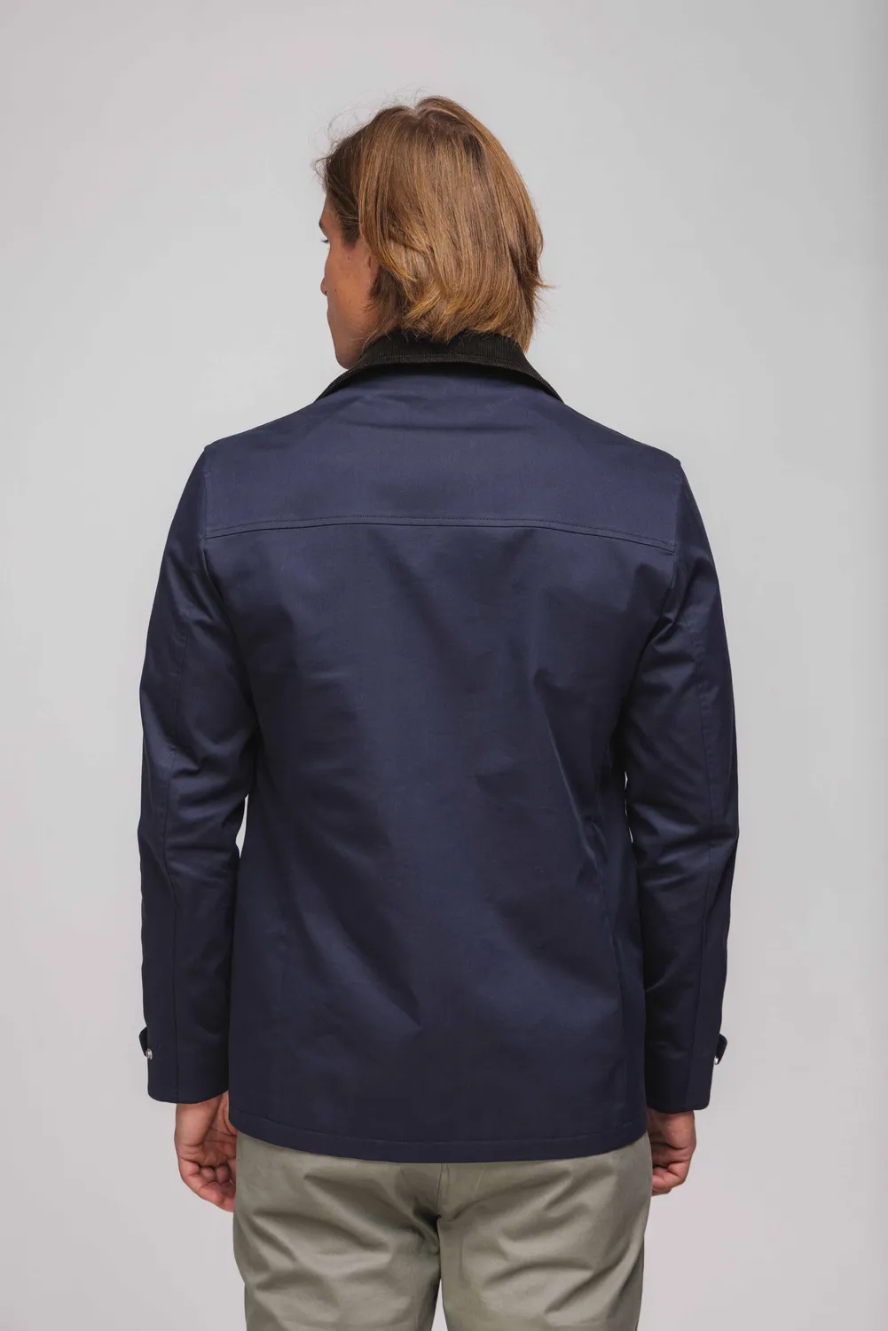 Alain Delon giacca blu gabardine collo velluto mezza stagione