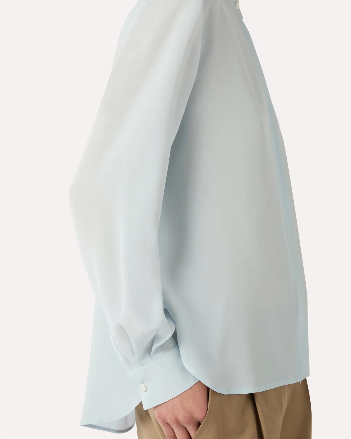 Lardini camicia azzurro chiaro in seta collo coreana