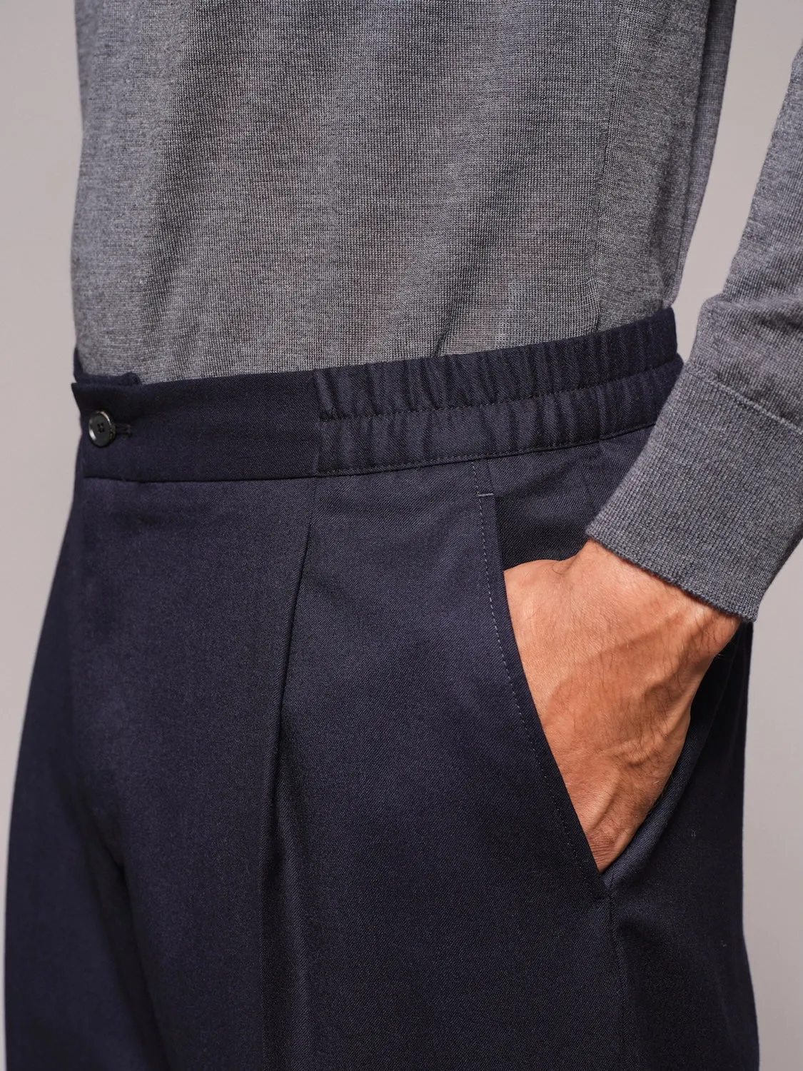 Caruso Norma Pantalone jogger flanella lana blu pince