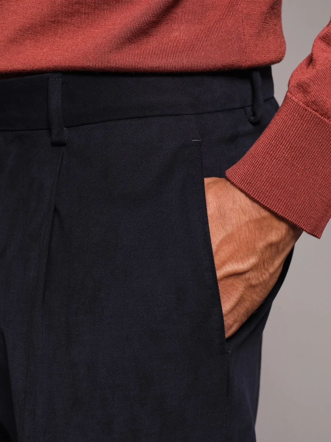 Caruso pantalone carrot fit cotone blu
