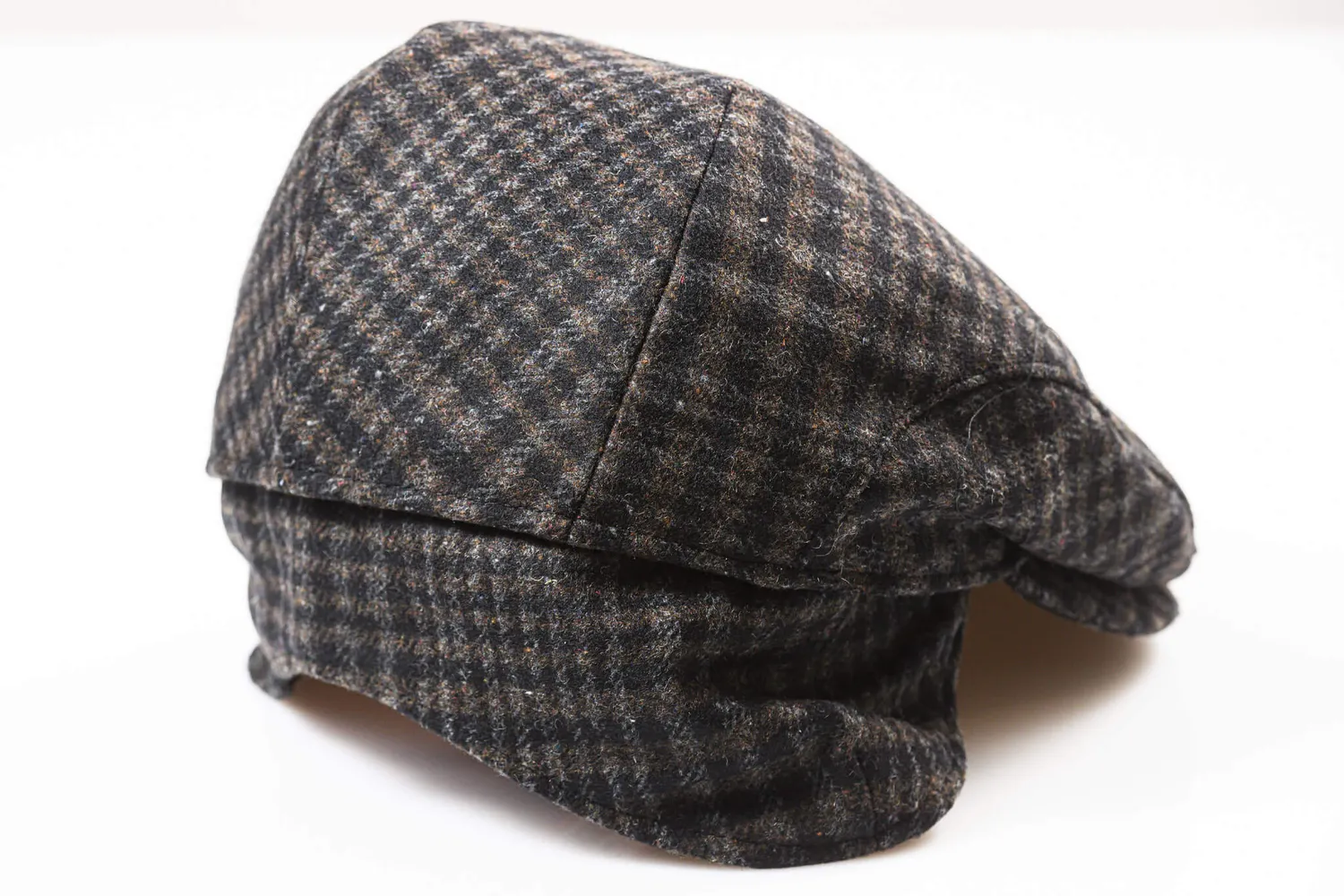 Alain Delon cappello lana a quadri taglia 61 imbottito