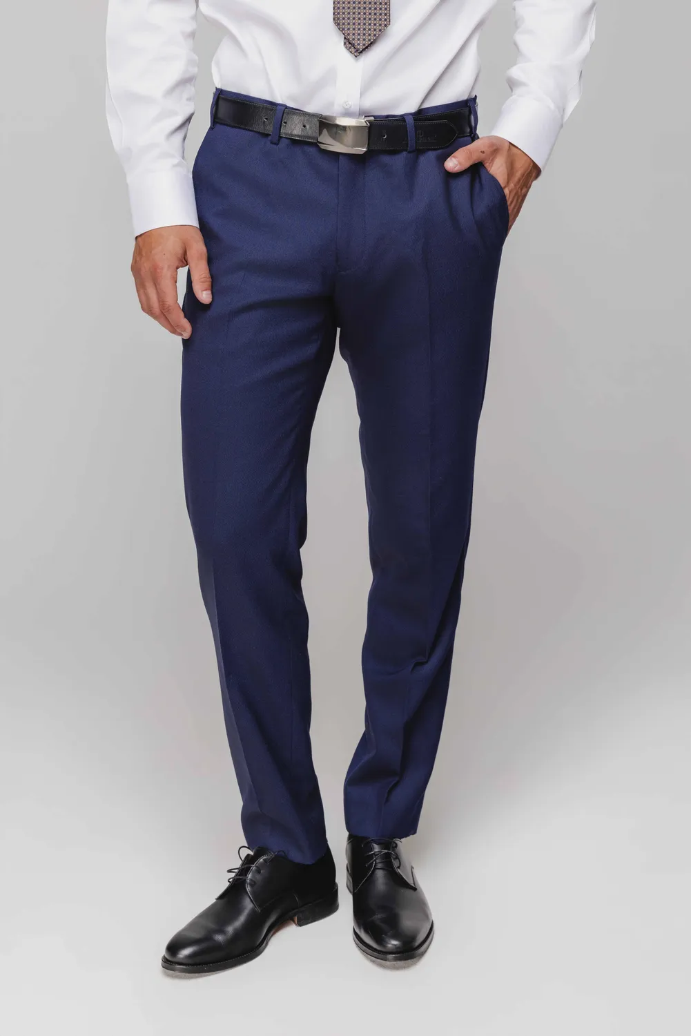 Alain Delon Slim Fit abito blu strutturato taglia 50