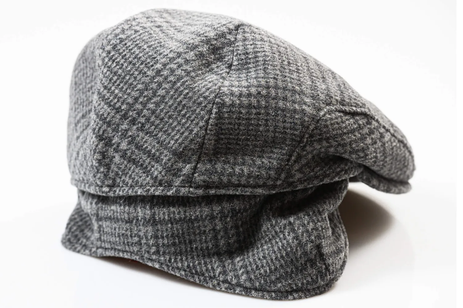 Alain Delon cappello lana a quadri invernale 59