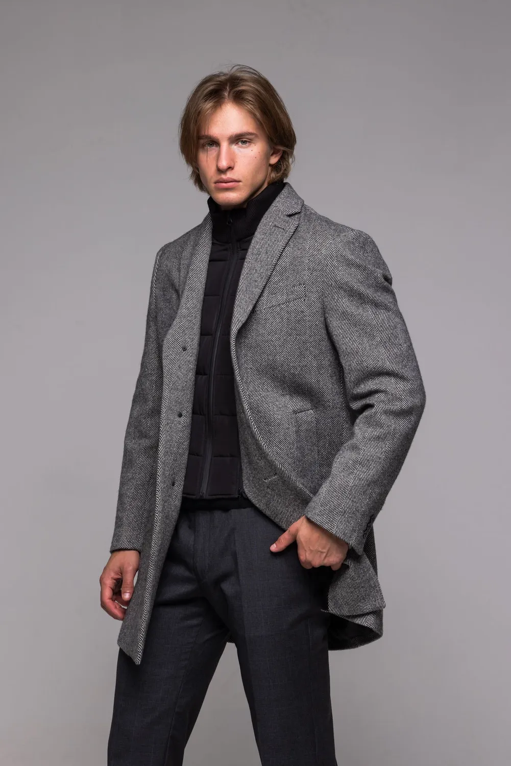Alain Delon cappotto slim fit spigato lana bianco nero