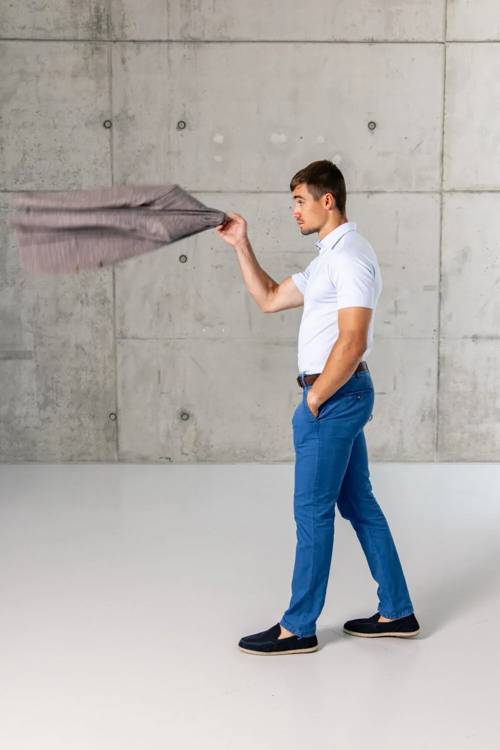 Alain Delon pantaloni celesti slim fit chino cotone