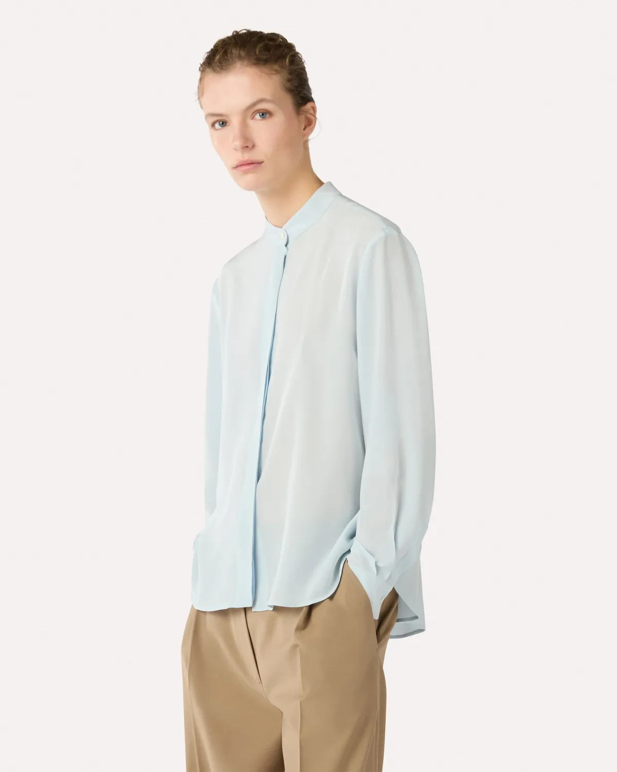 Lardini camicia azzurro chiaro in seta collo coreana