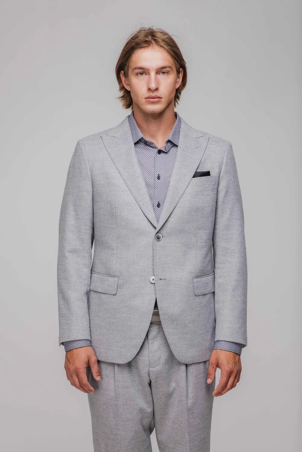 Alain Delon giacca slim fit grigia flanella revers larghi
