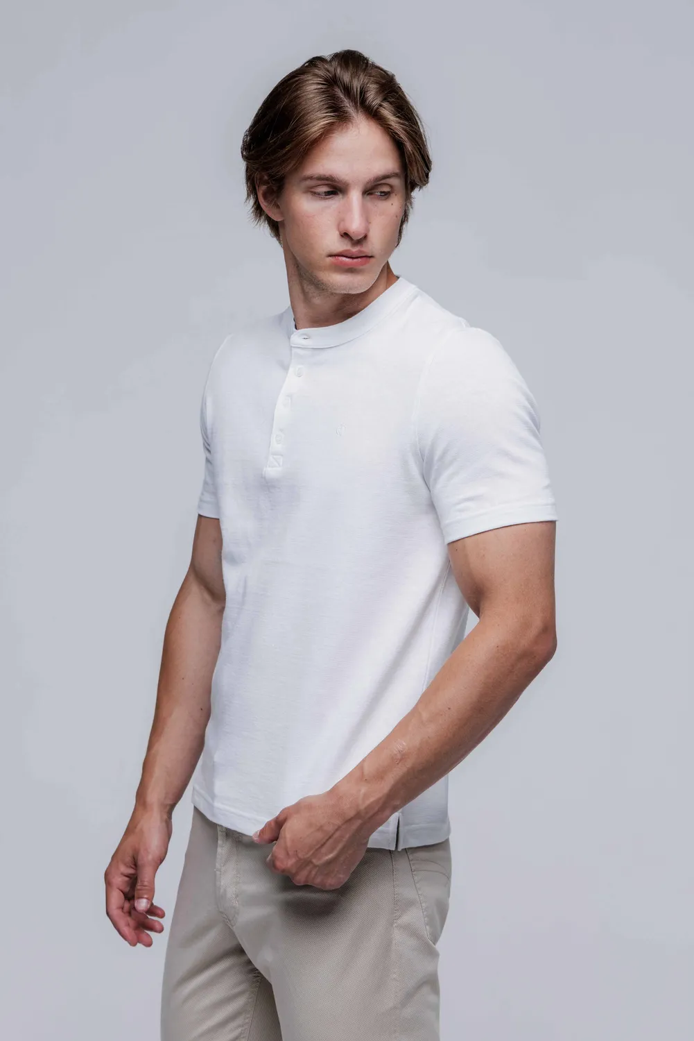 Alain Delon t-shirt panna bottoni lino