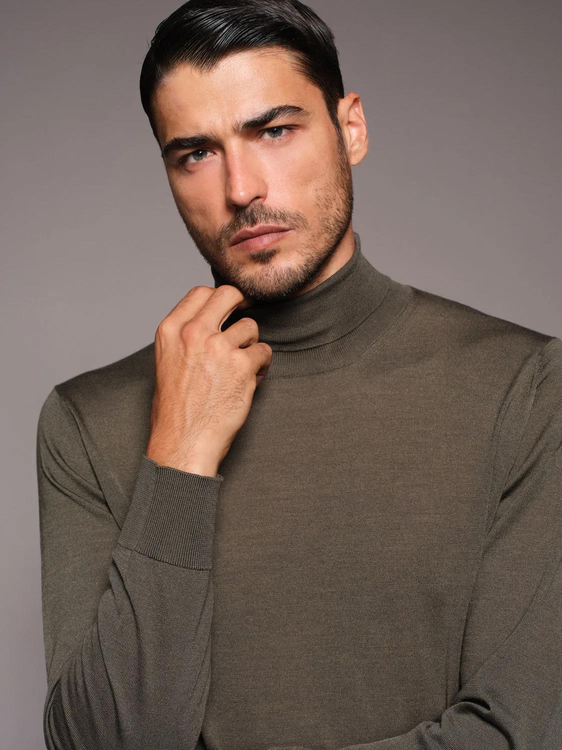 Caruso dolcevita lana seta cashmere verde uomo