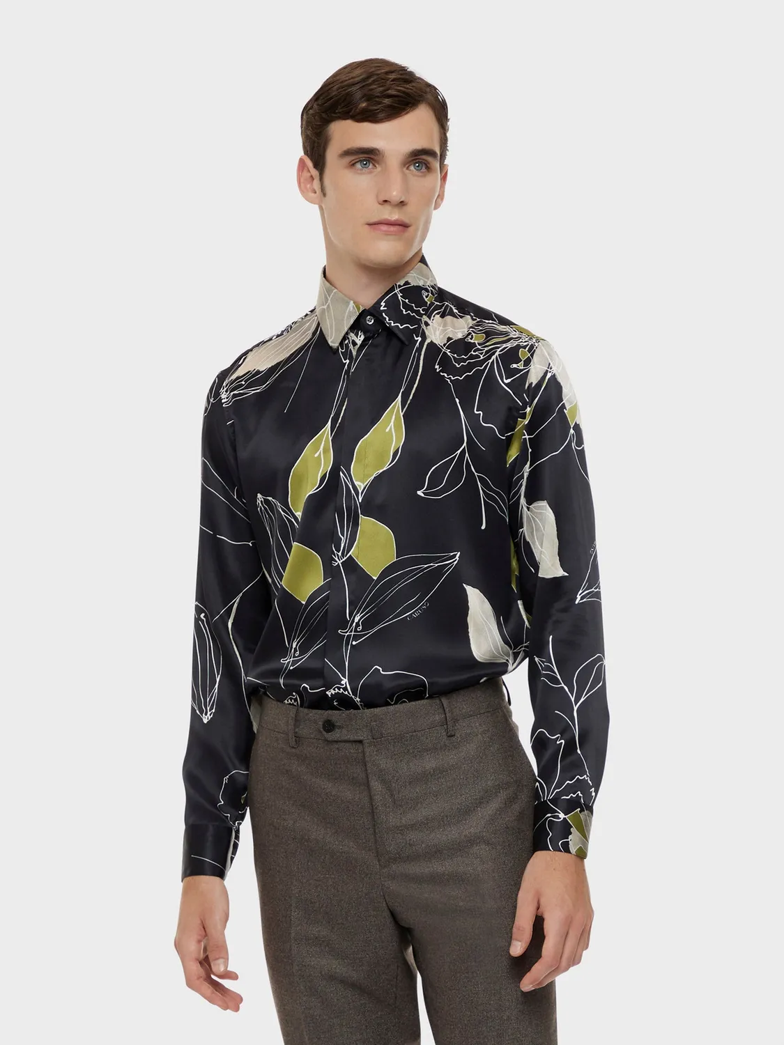 Caruso camicia in seta floreale nera motivo verde