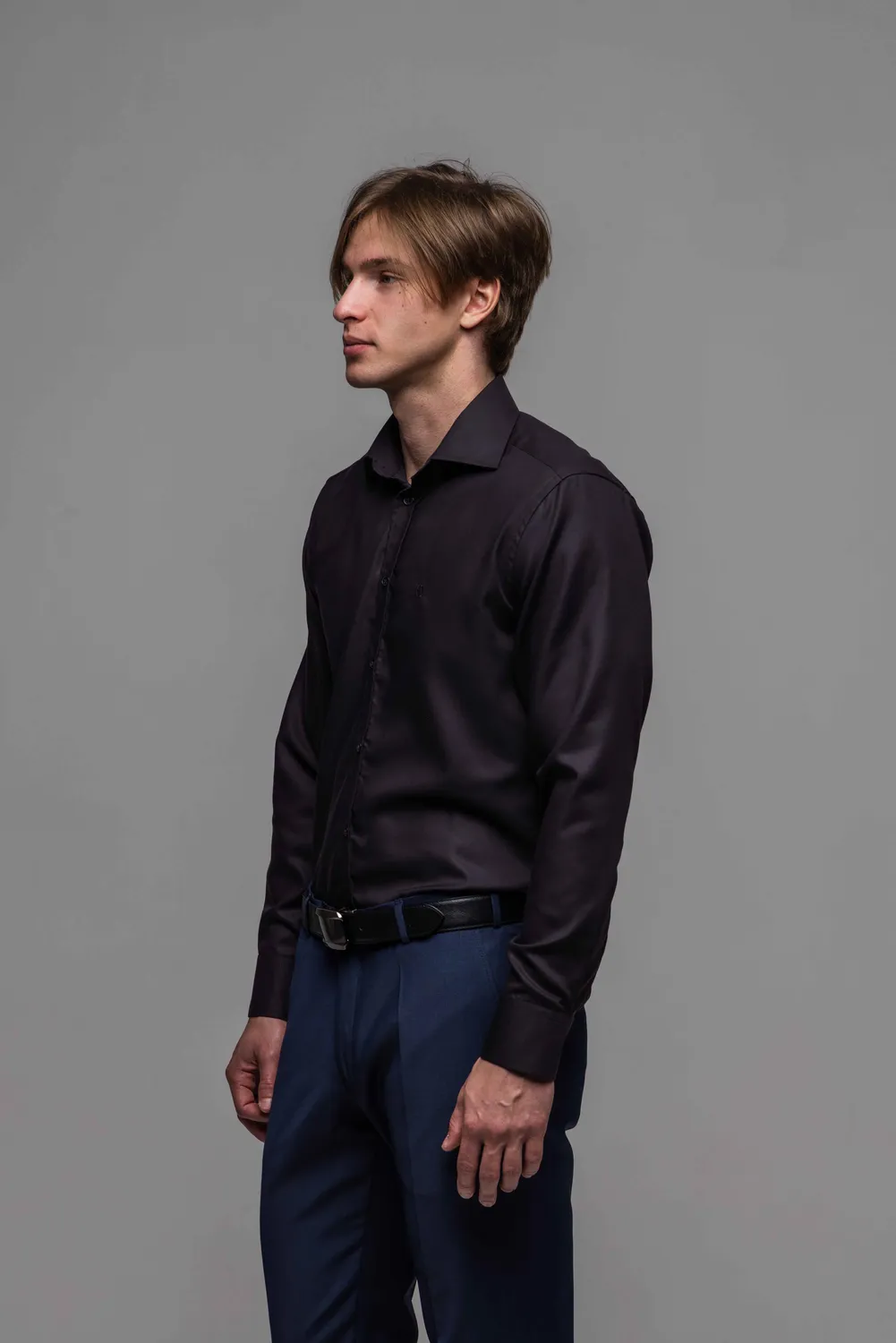 Alain Delon camicia nera classic fit elegante