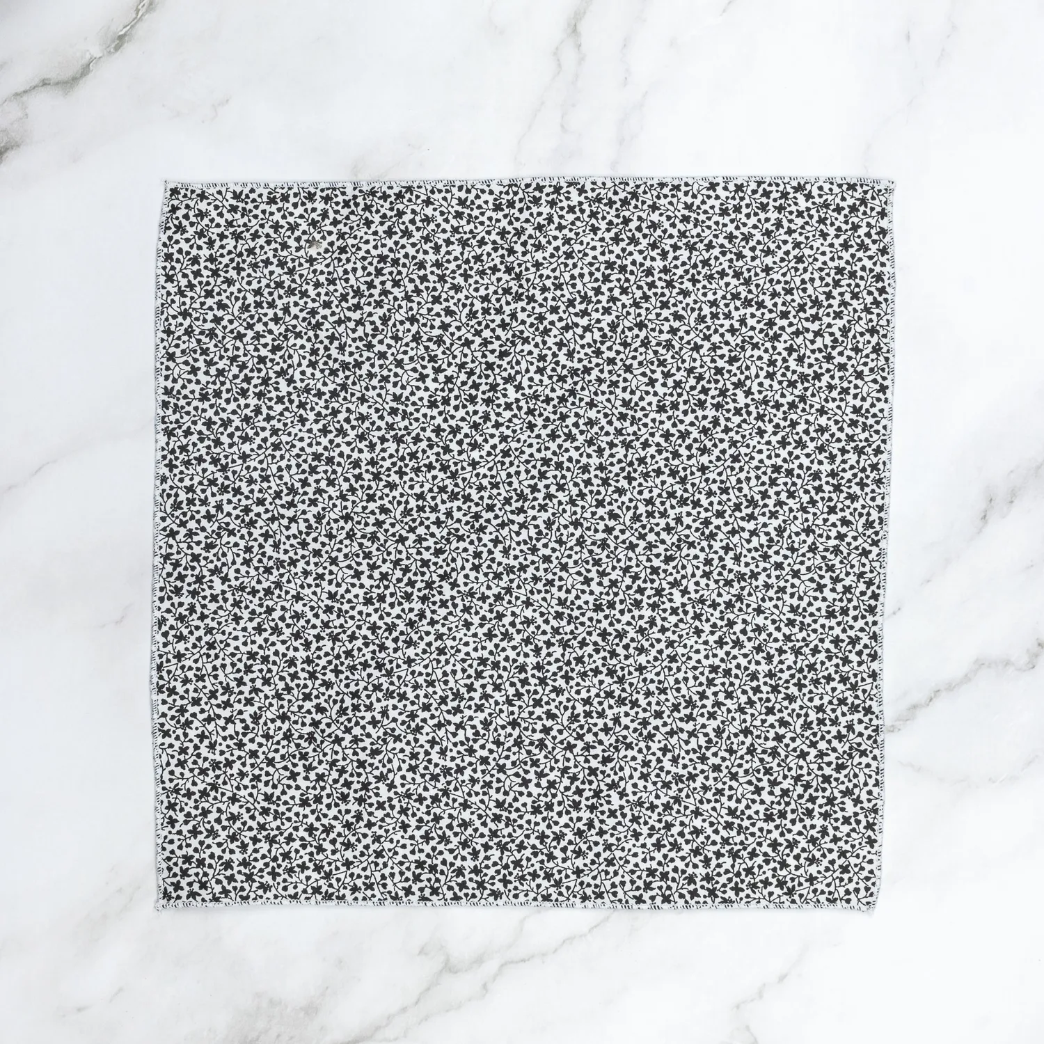 Sarti Toscani pochette bianco e nero cotone